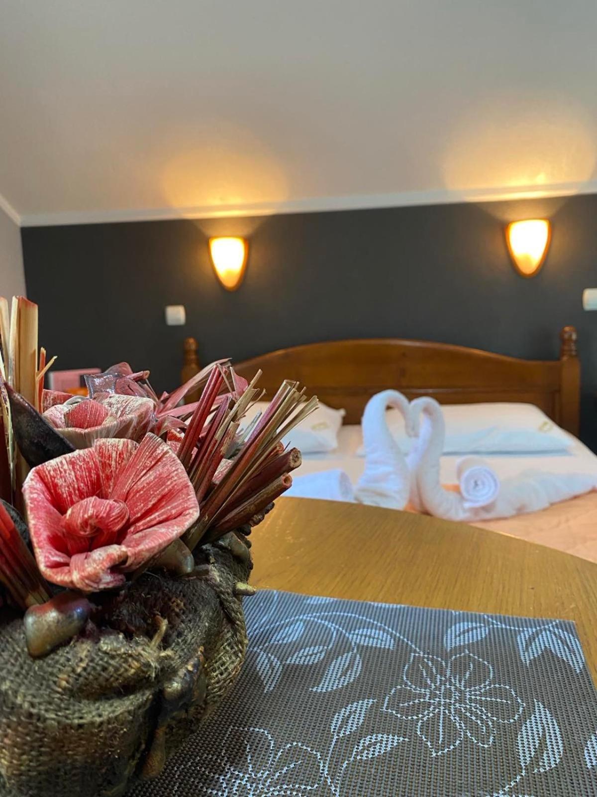 Motel Krstac Мойковац Екстер'єр фото