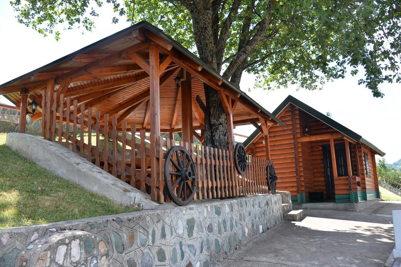 Motel Krstac Мойковац Екстер'єр фото
