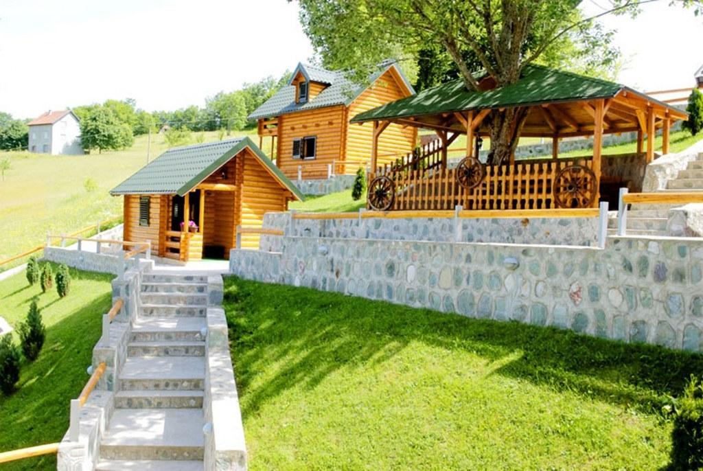 Motel Krstac Мойковац Екстер'єр фото